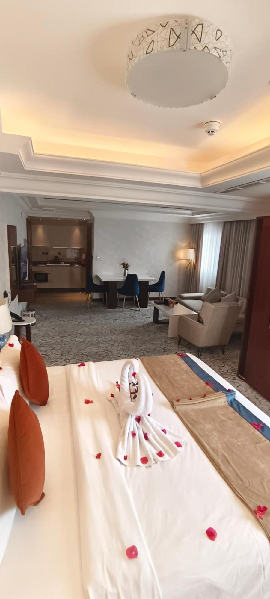 Ivory Qatar Hotel 4*